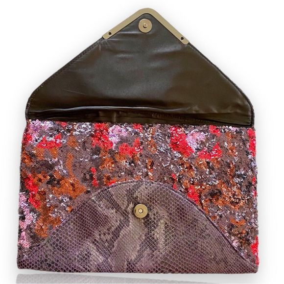 Big Buddha Purple Snakeskin & Sequin Large Clutch Purse - Picture 5 of 9